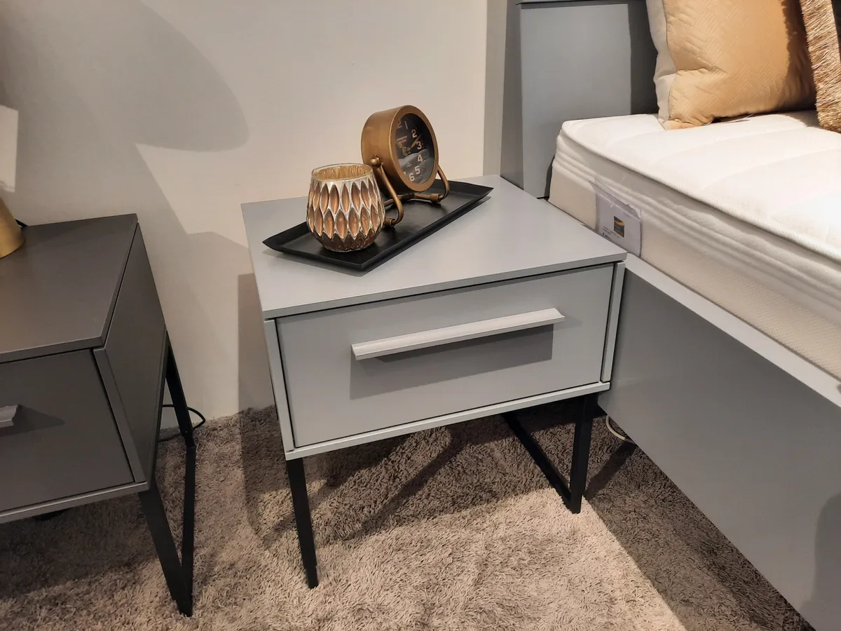 Nachtschrank ALIGA